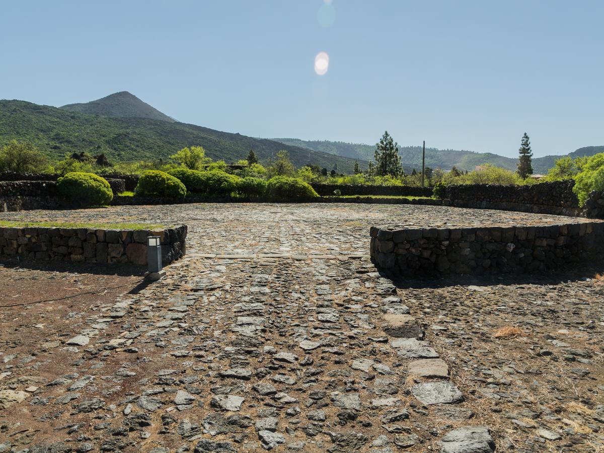 ホテル La Casona Del Patio サンティアゴ・デル・テイデ エクステリア 写真